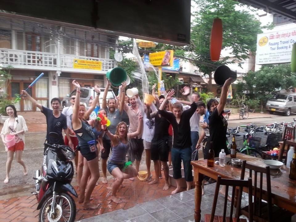 Lucky Backpacker Hostel Vientiane Exteriér fotografie