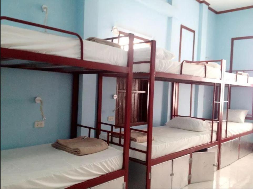Lucky Backpacker Hostel Vientiane Exteriér fotografie