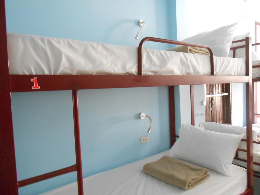 Lucky Backpacker Hostel Vientiane Pokoj fotografie